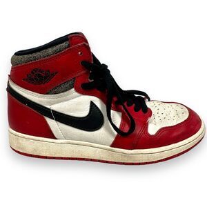 Nike Jordan 1 Retro High OG Chicago Lost Found Shoes Boys 3.5Y Red FD1437-612